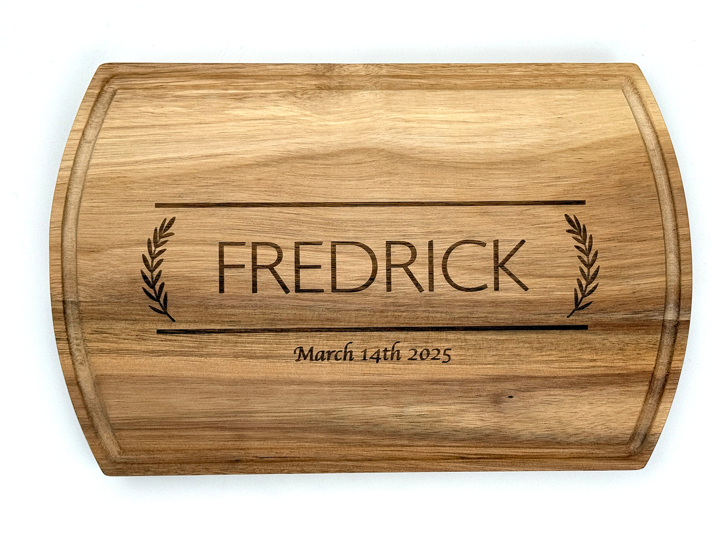 ACACIA ROUNDED CORNER CUTTING BOARD